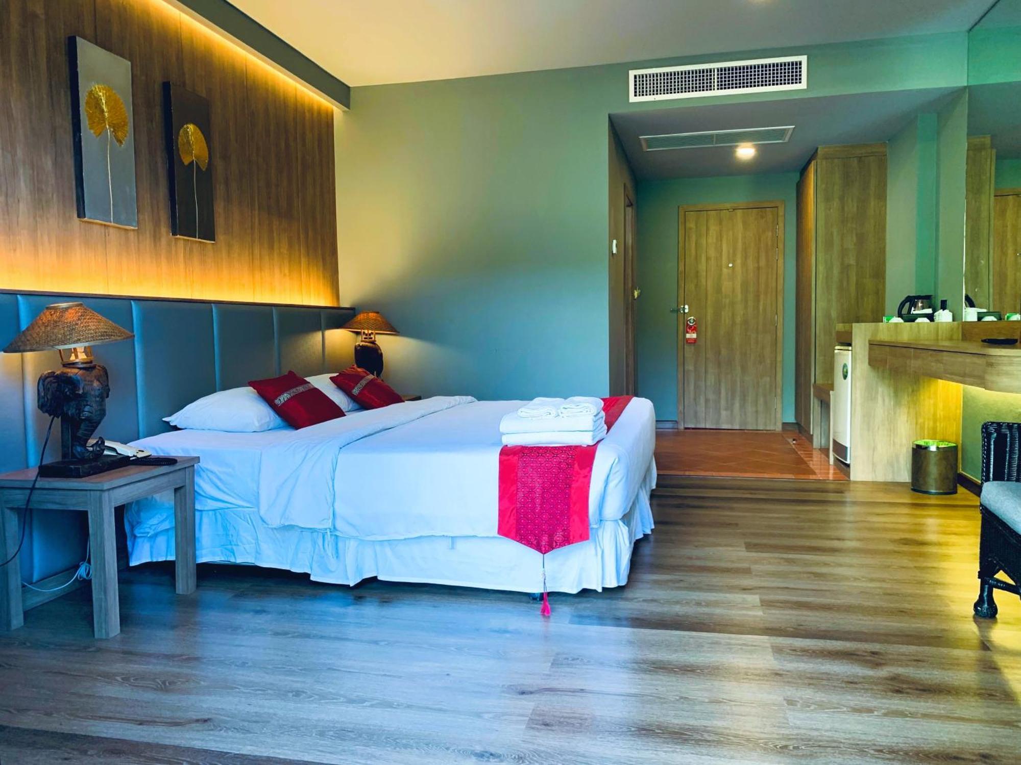 Chang Buri Resort & Koh Chang Hillside Екстериор снимка
